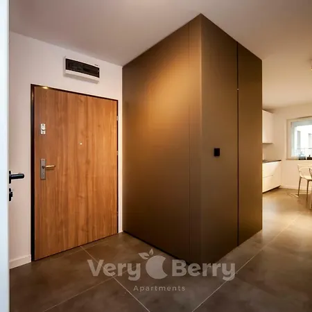 Very Berry - Gasiorowskich 4 - Apartament Business Z Balkonem, Check In 24h Poznan